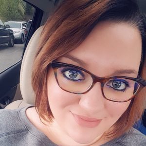 Meet your Posher, Mikala